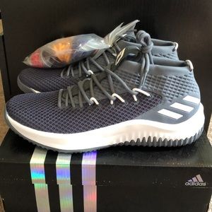 Adaidas Damian lillard 4